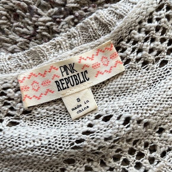Pink Republic size Small S half-sleeve sweater - Picture 2 of 2